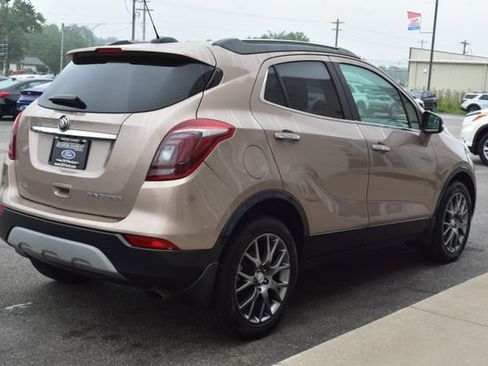 Used 2018 Buick Encore Sport Touring w/ Safety Package FWD image 10
