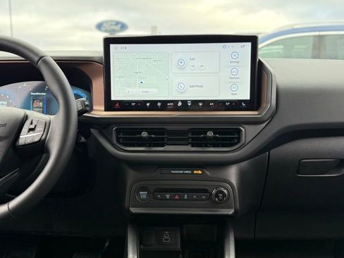 Certified 2025 Ford Bronco Sport Outer Banks w/ Outer Banks Tech Package+ image 24