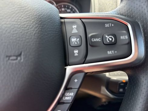 New 2026 RAM 3500 Tradesman AWD/4WD image 32