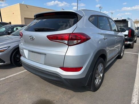 Used 2018 Hyundai Tucson SEL image 5