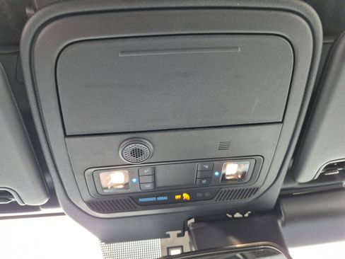 New 2025 Ford Bronco 2-Door w/ Sasquatch Package image 36