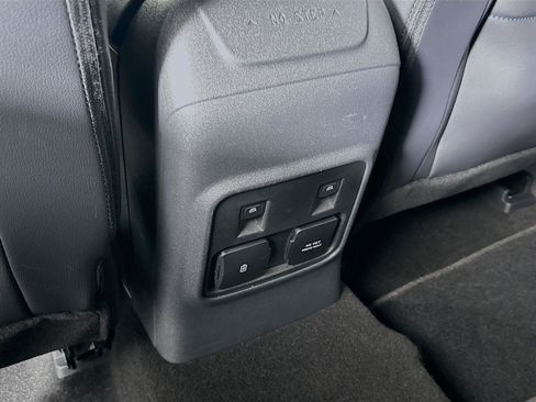 Used 2024 Ford Bronco Outer Banks AWD/4WD image 37