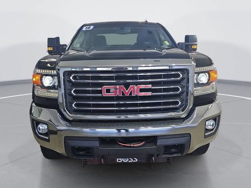 Certified 2018 GMC Sierra 2500 SLE w/ HD SLE Preferred Plus Package AWD/4WD image 10