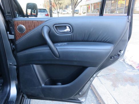 Used 2019 Nissan Armada SL w/ Premium Package image 30