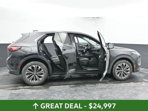 Used 2024 Buick Envision Preferred image 58
