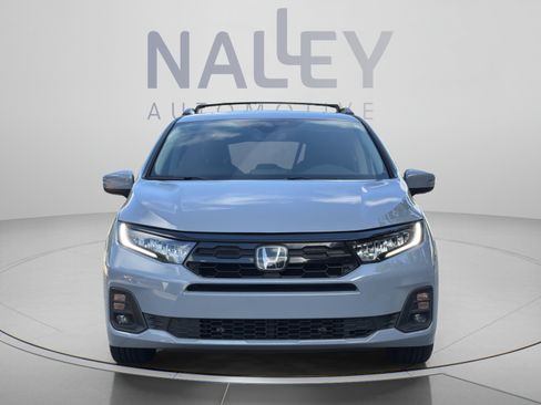 Used 2025 Honda Odyssey Touring image 5