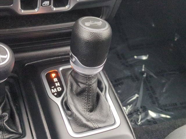 Used 2021 Jeep Wrangler Unlimited Sport AWD/4WD image 12