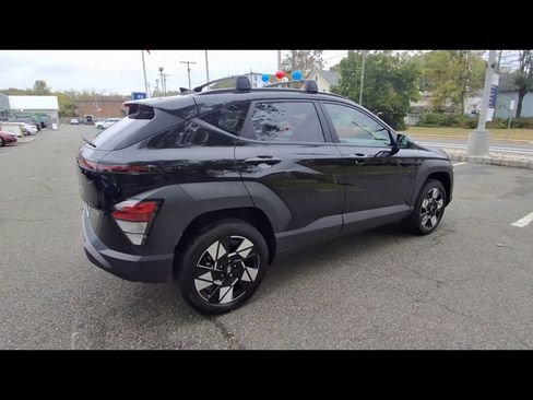 Used 2024 Hyundai Kona SEL w/ Convenience Package image 8