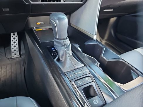 Certified 2025 Toyota Camry SE w/ Convenience Package FWD image 15