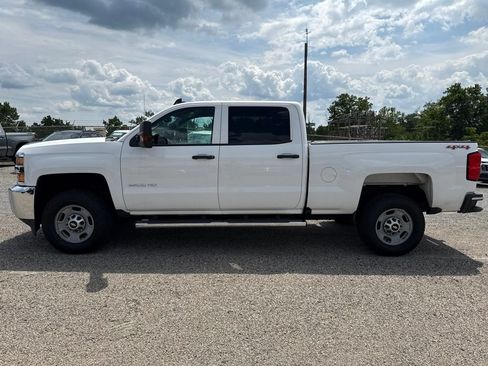 Used 2016 Chevrolet Silverado 2500 W/T w/ WT Convenience Package AWD/4WD image 4