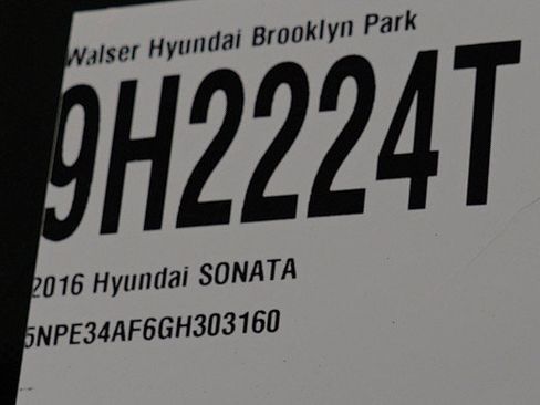 Used 2016 Hyundai Sonata Limited w/ Cargo Package FWD image 29