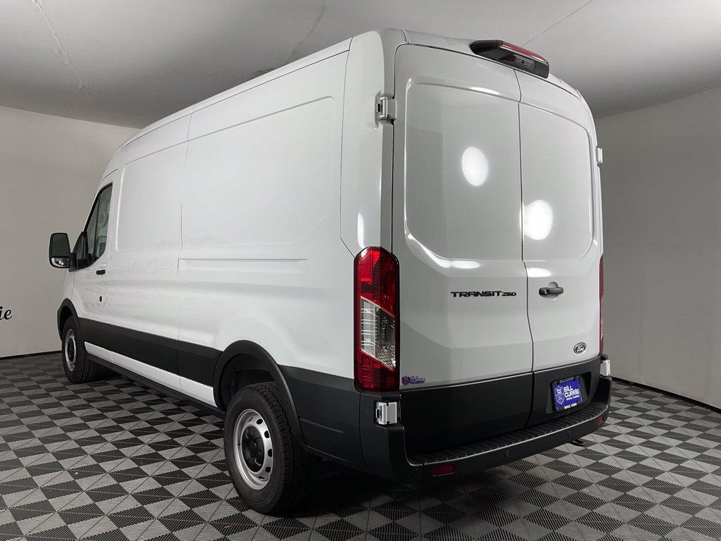 New 2026 Ford Transit 250 148 Medium Roof w/ Load Area Protection Package RWD image 5