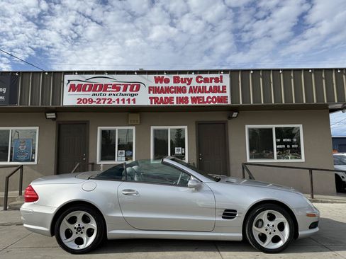 Used 2005 Mercedes-Benz SL 500 image 2