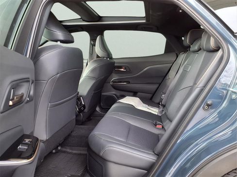 New 2026 Toyota Crown Platinum image 7