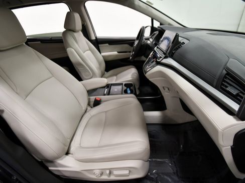 Certified 2025 Honda Odyssey EX-L image 19