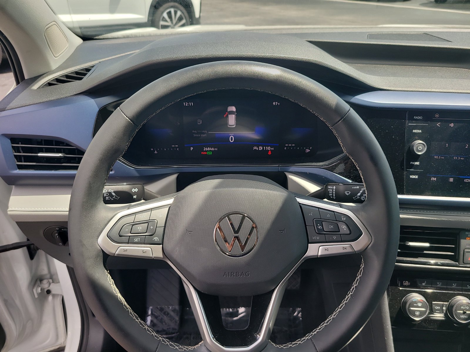 Used 2024 Volkswagen Taos SE w/ Black Wheel Package FWD image 26