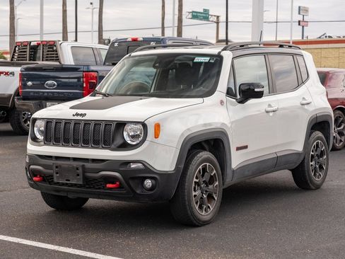 Used 2023 Jeep Renegade Trailhawk image 3