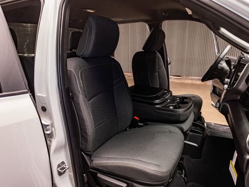 Used 2025 RAM 2500 Big Horn image 26