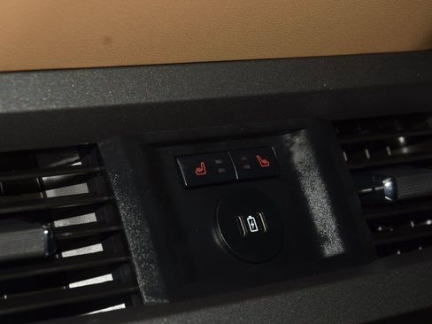 Used 2023 Ford F250 Lariat w/ Lariat Ultimate Package image 41