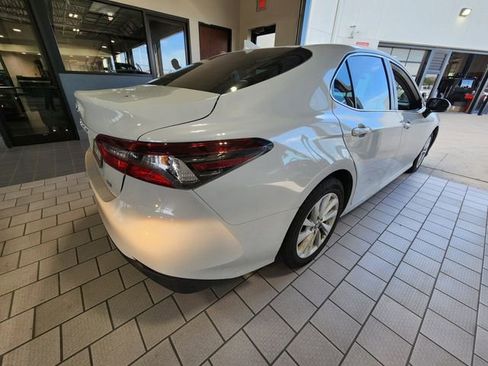 Used 2023 Toyota Camry LE w/ Convenience Package FWD image 3