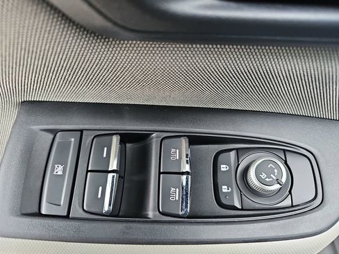 New 2026 Subaru Forester Premium AWD/4WD image 32