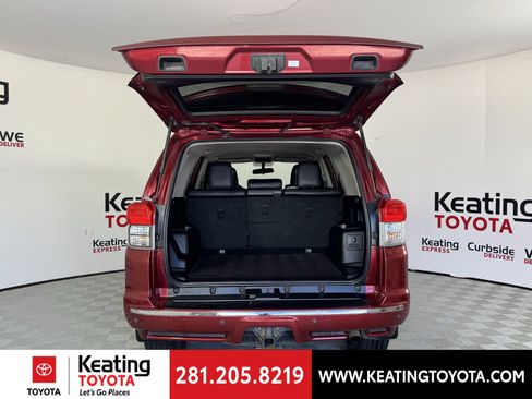 Used 2012 Toyota 4Runner SR5 AWD/4WD image 17