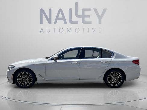 Used 2018 BMW 530i w/ Premium Package RWD image 2