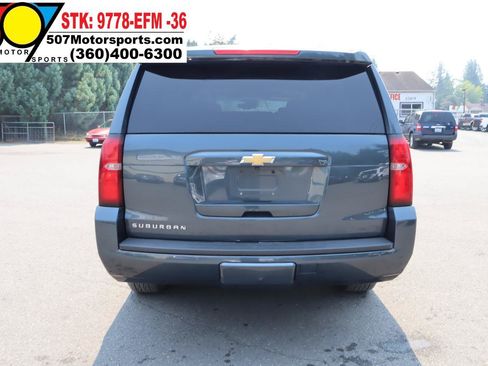 Used 2020 Chevrolet Suburban LT AWD/4WD image 7