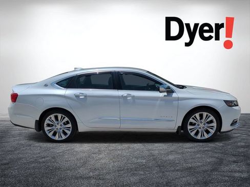 Used 2015 Chevrolet Impala LTZ FWD image 2