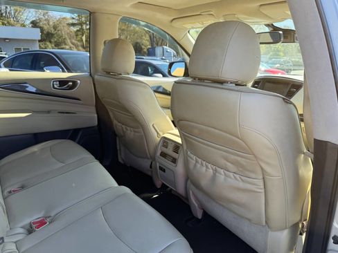 Used 2019 INFINITI QX60 Pure image 16