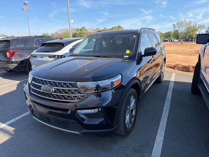 Used 2022 Ford Explorer XLT w/ Equipment Group 202A