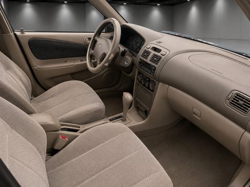 Used 2000 Toyota Corolla CE FWD image 14