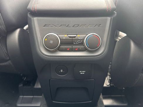 Used 2025 Ford Explorer ST w/ Sun And Sound Package AWD/4WD image 36