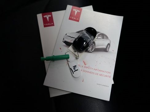 Used 2020 Tesla Model X Long Range image 68