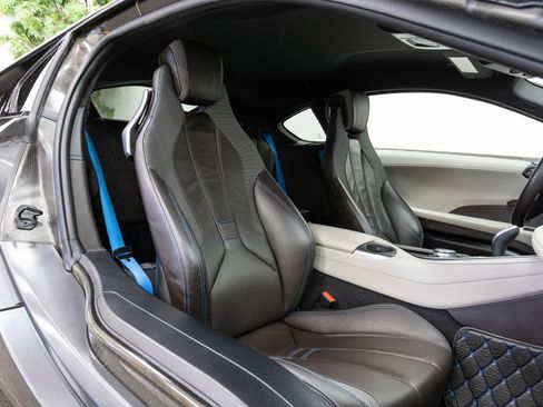 Used 2016 BMW i8 AWD/4WD image 24