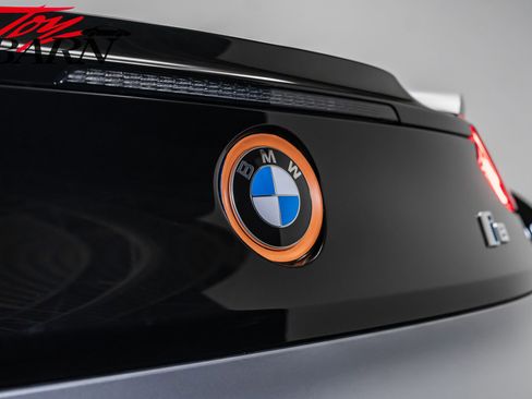 Used 2015 BMW i8 image 12