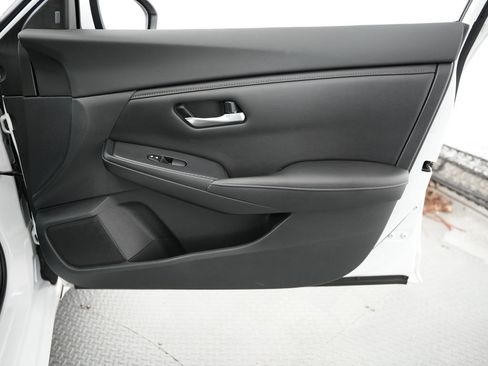 Used 2020 Nissan Sentra SV FWD image 42