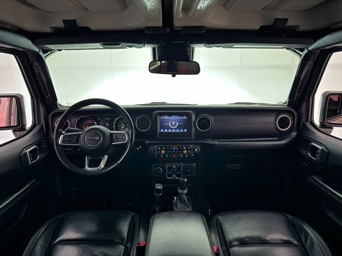 Used 2020 Jeep Wrangler Unlimited Sahara w/ LED Lighting Group image 26