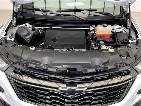 Used 2023 Chevrolet Traverse Premier w/ Redline Edition AWD/4WD image 9