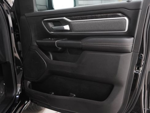 Used 2023 RAM 1500 Big Horn AWD/4WD image 9