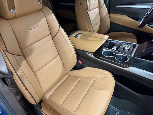 New 2026 Cadillac Escalade Luxury w/ Touring Package AWD/4WD image 58