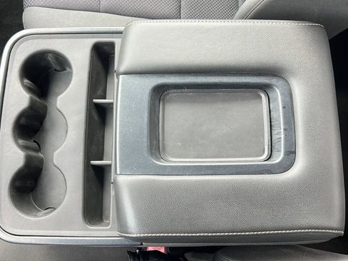 Used 2016 Chevrolet Silverado 2500 LT w/ LT Convenience Package AWD/4WD image 28