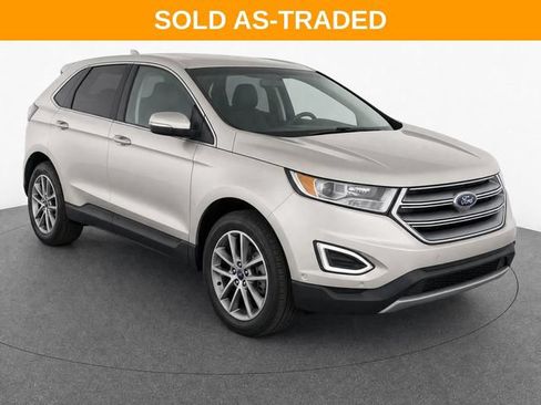Used 2017 Ford Edge Titanium w/ Equipment Group 302A FWD image 8