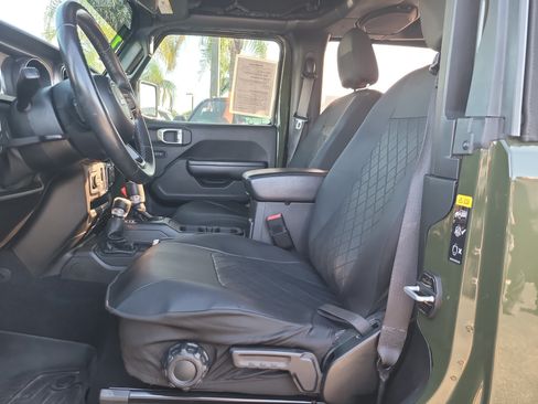 Used 2021 Jeep Wrangler Sport AWD/4WD image 11