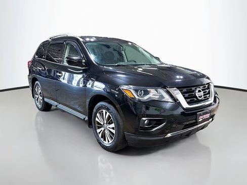 Used 2018 Nissan Pathfinder SV AWD/4WD image 3