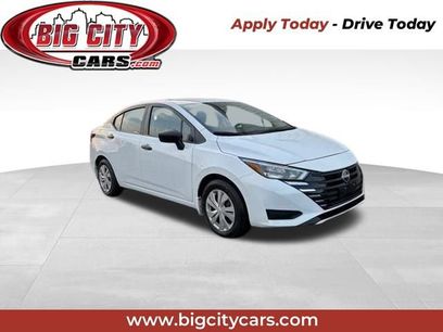 Used 2025 Nissan Versa S w/ Trunk Package