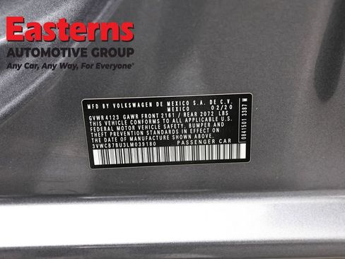 Used 2020 Volkswagen Jetta SE FWD image 36