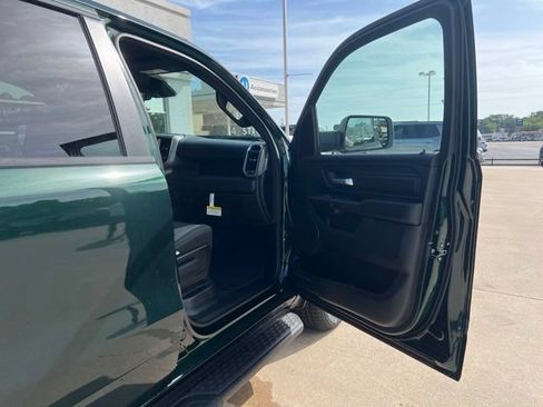 New 2026 RAM 1500 Express AWD/4WD image 15