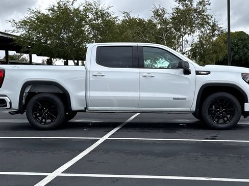 New 2026 GMC Sierra 1500 Elevation image 3