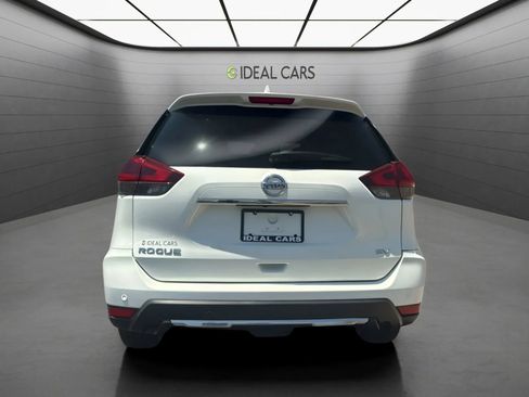 Used 2020 Nissan Rogue SV FWD image 6